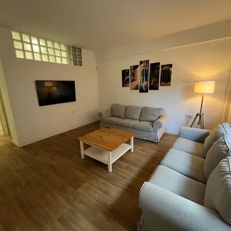 Cologan Apartment *